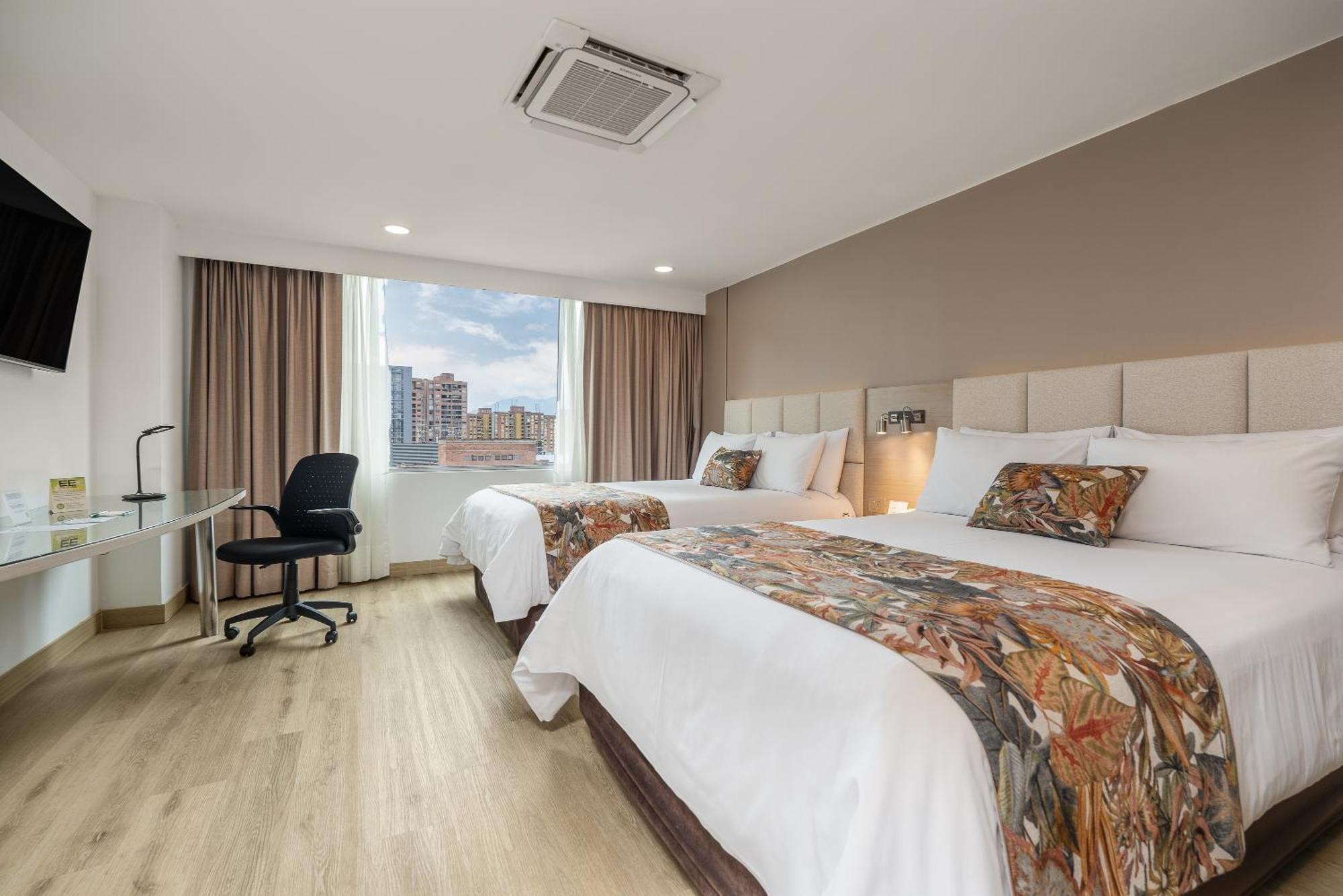 Novelty Suites Hotel Medellin Ngoại thất bức ảnh