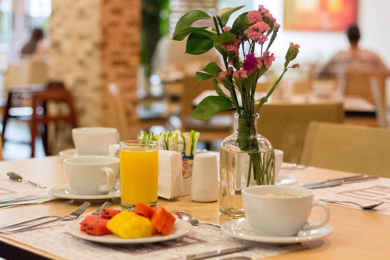 Novelty Suites Hotel Medellin Ngoại thất bức ảnh